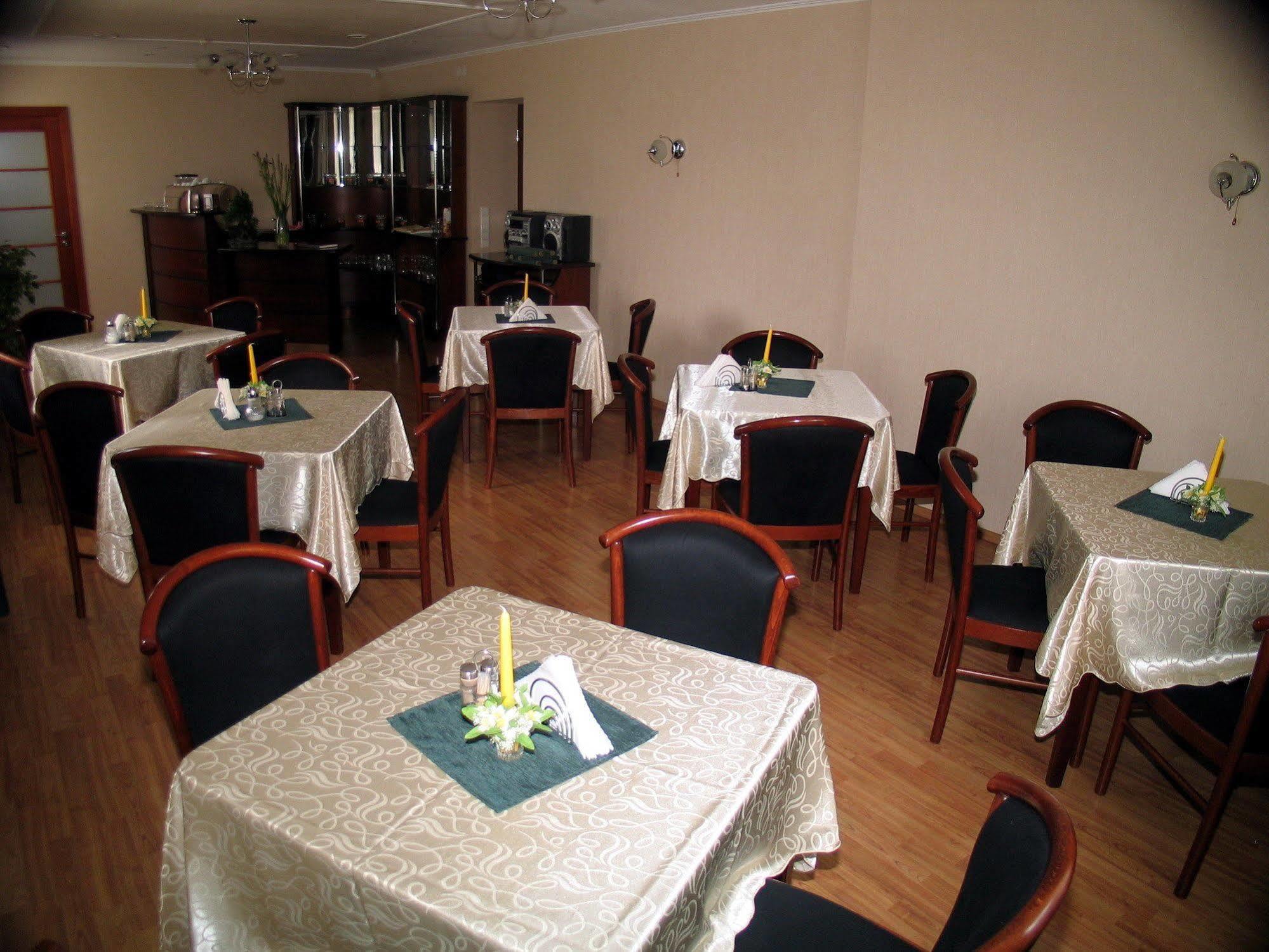 Duets Hotel